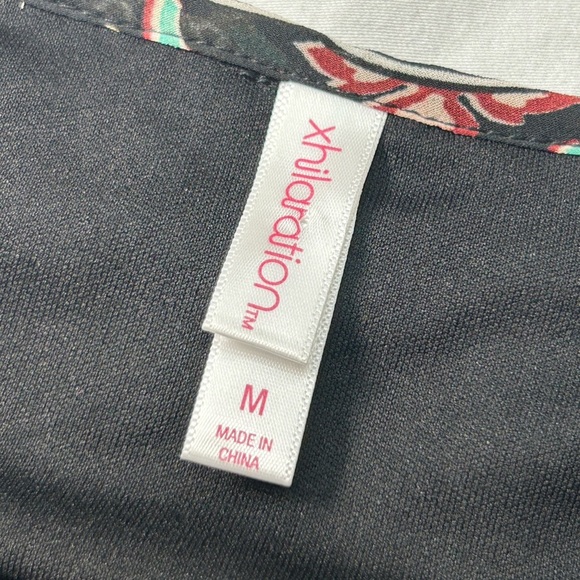 Xhilaration Boho  Dress Size Medium
Beautiful black coral floral print relaxed - Picture 10 of 14